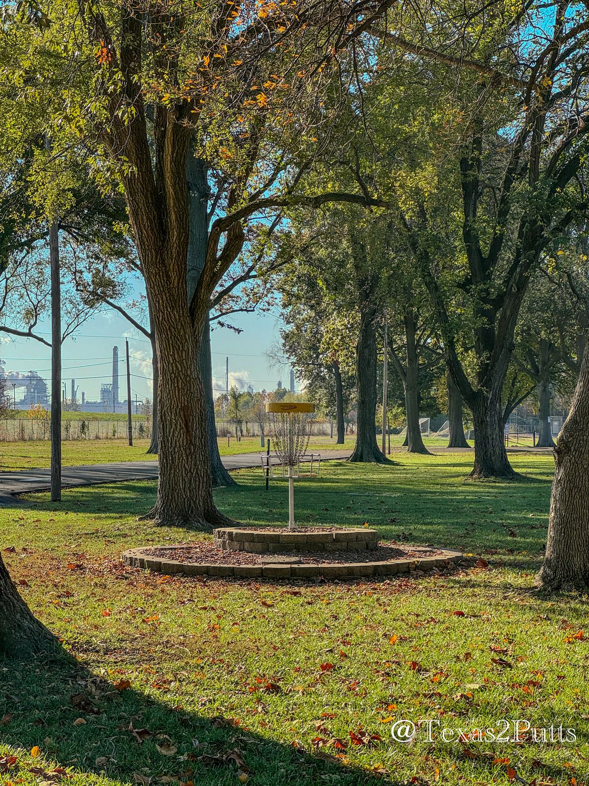 Roxana Park DGC Roxana, IL UDisc Disc Golf Course Directory
