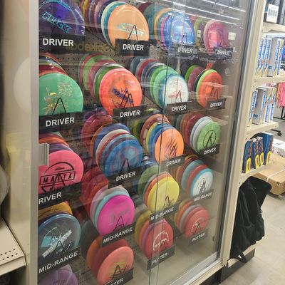 Dunham’s Sports