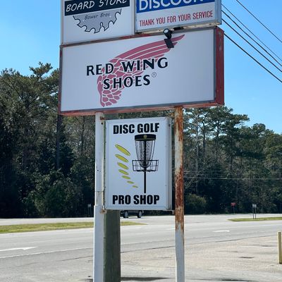 Gary’s Shoe Repair & Disc Golf Pro Store