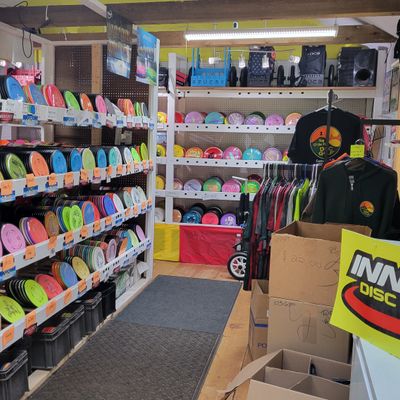 Top O' The Hill dg pro shop