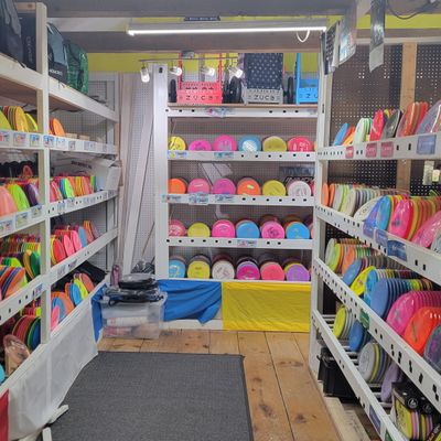 Top O' The Hill dg pro shop