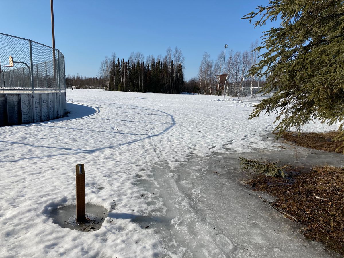 Houston Alaska Jr/High School Wasilla, AK UDisc Disc Golf Course