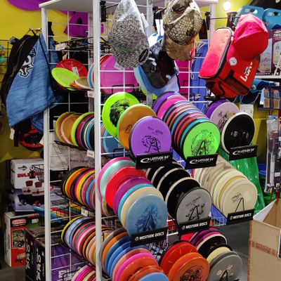 Discs on the other side as well, plus bags and beginner sets