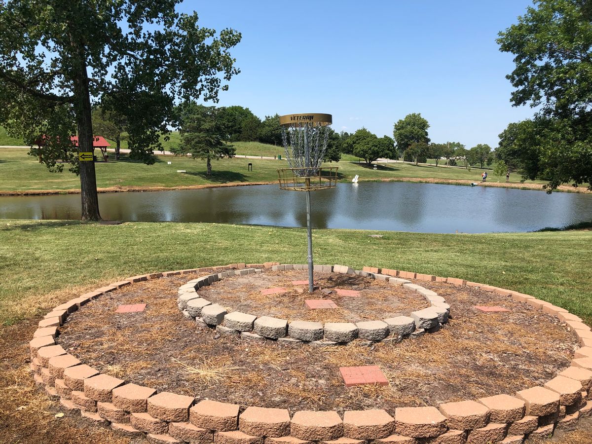 Jones Gold Emporia, KS UDisc Disc Golf Course Directory
