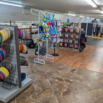 The Disc Cave in Peddlers Market