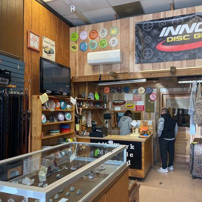 Gary’s Shoe Repair & Disc Golf Pro Store