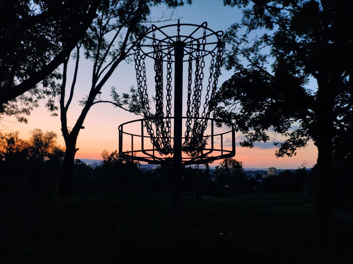 Mattenhof Zürich, Switzerland UDisc Disc Golf Course Directory