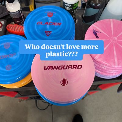 Flying Saucers Disc Golf