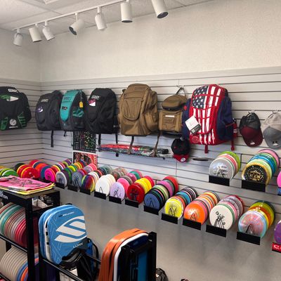 Grip Eq bags MVP, Dynamic, Discmania, Discraft, and Kastaplast