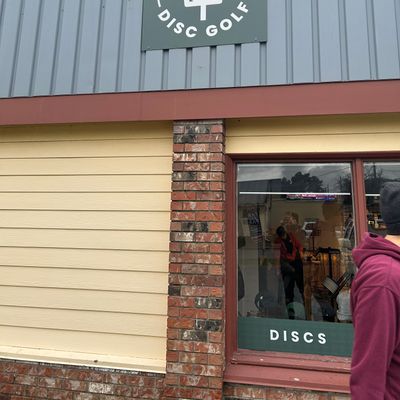 Far From Par Disc Golf