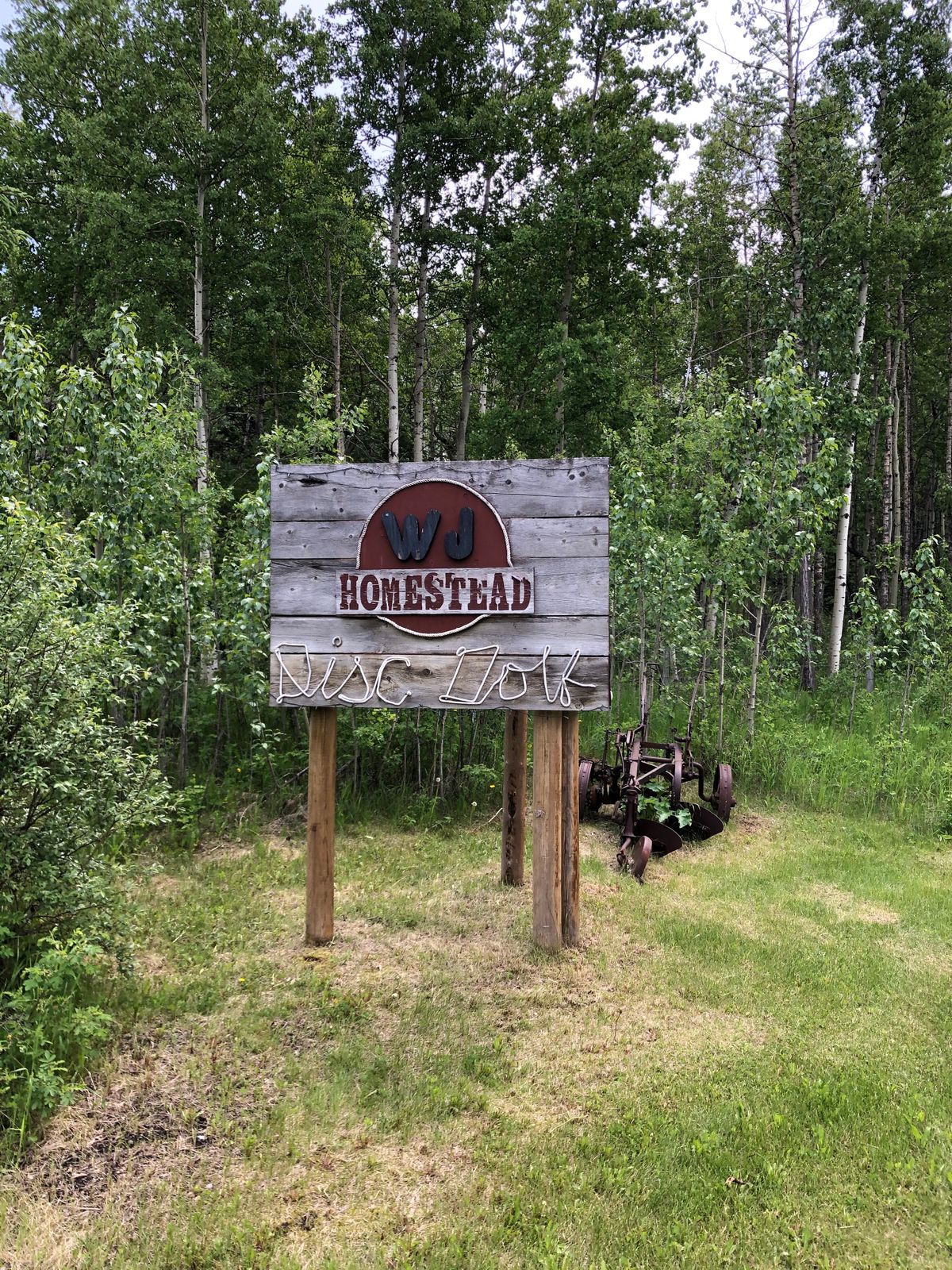 WJ Homestead Priddis, AB, Canada UDisc Disc Golf Course Directory