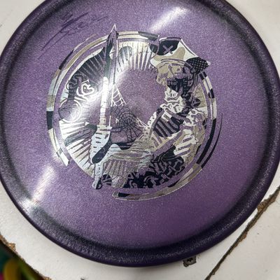 Found a disc from Ezra Robinson’s bag that he lost at Master’s Cup. He said to keep it.