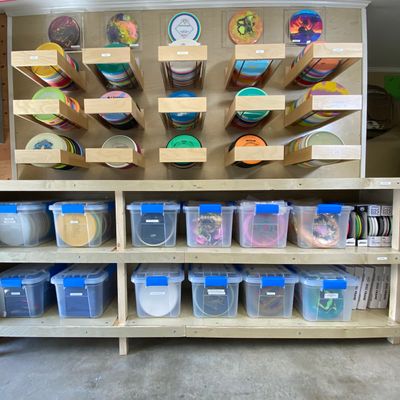 Hundreds of discs.