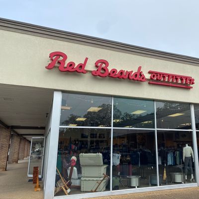 Red Beard's Outfitter