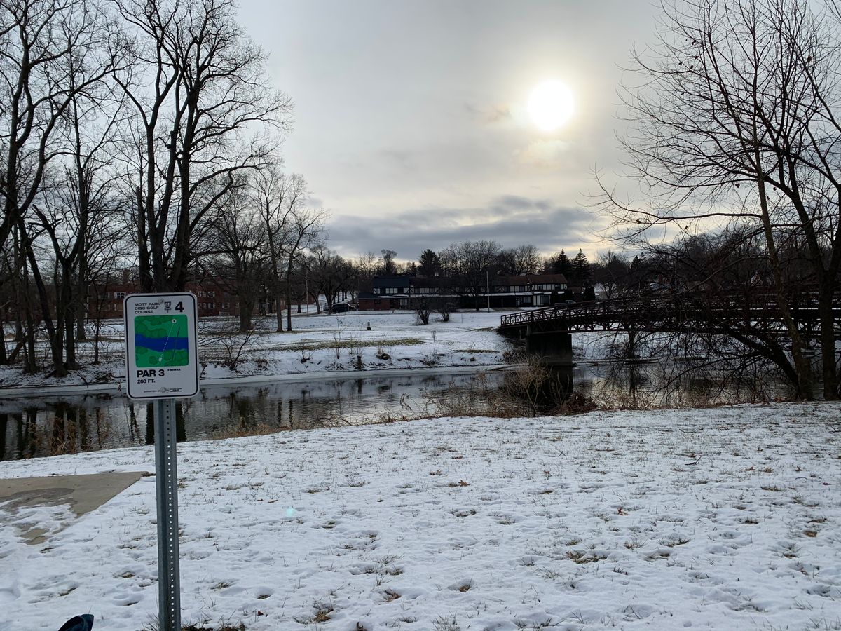 Mott Park Flint, MI UDisc Disc Golf Course Directory