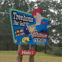 The Treehouz Disc Golf Outpost logo