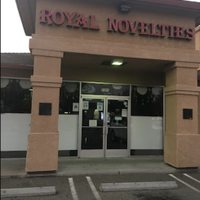 Royal Novelties logo