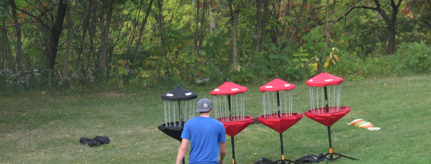 Disc Golf Entrepot 240 Rue Queen, Sherbrooke, QC J1M 1K2, Canada