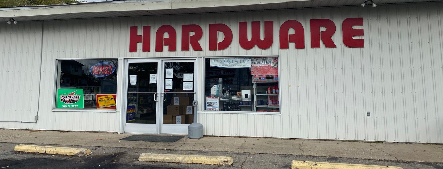 Somerset Hardware