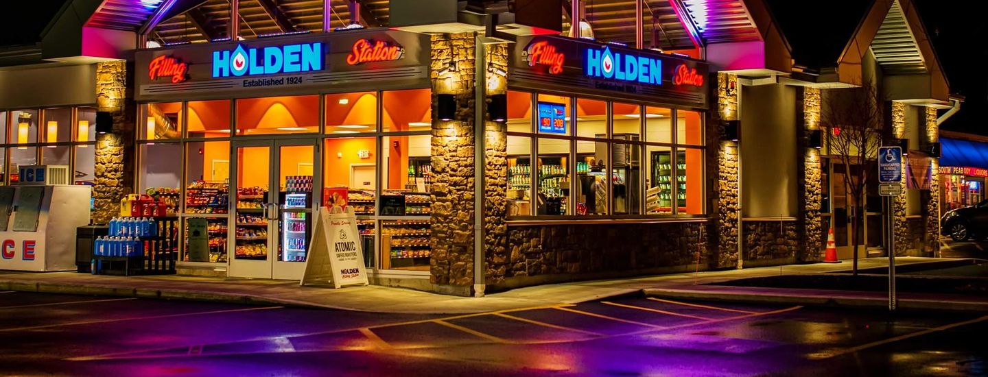 Holden’s Filling Station
