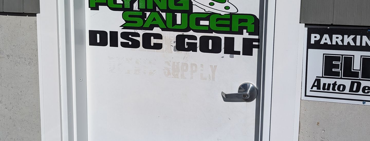 Flying Saucers Disc Golf 