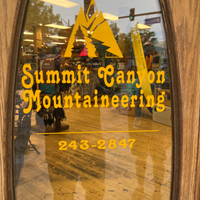 Summit Canyon Mountaineering  logo