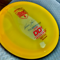 B A Discs logo